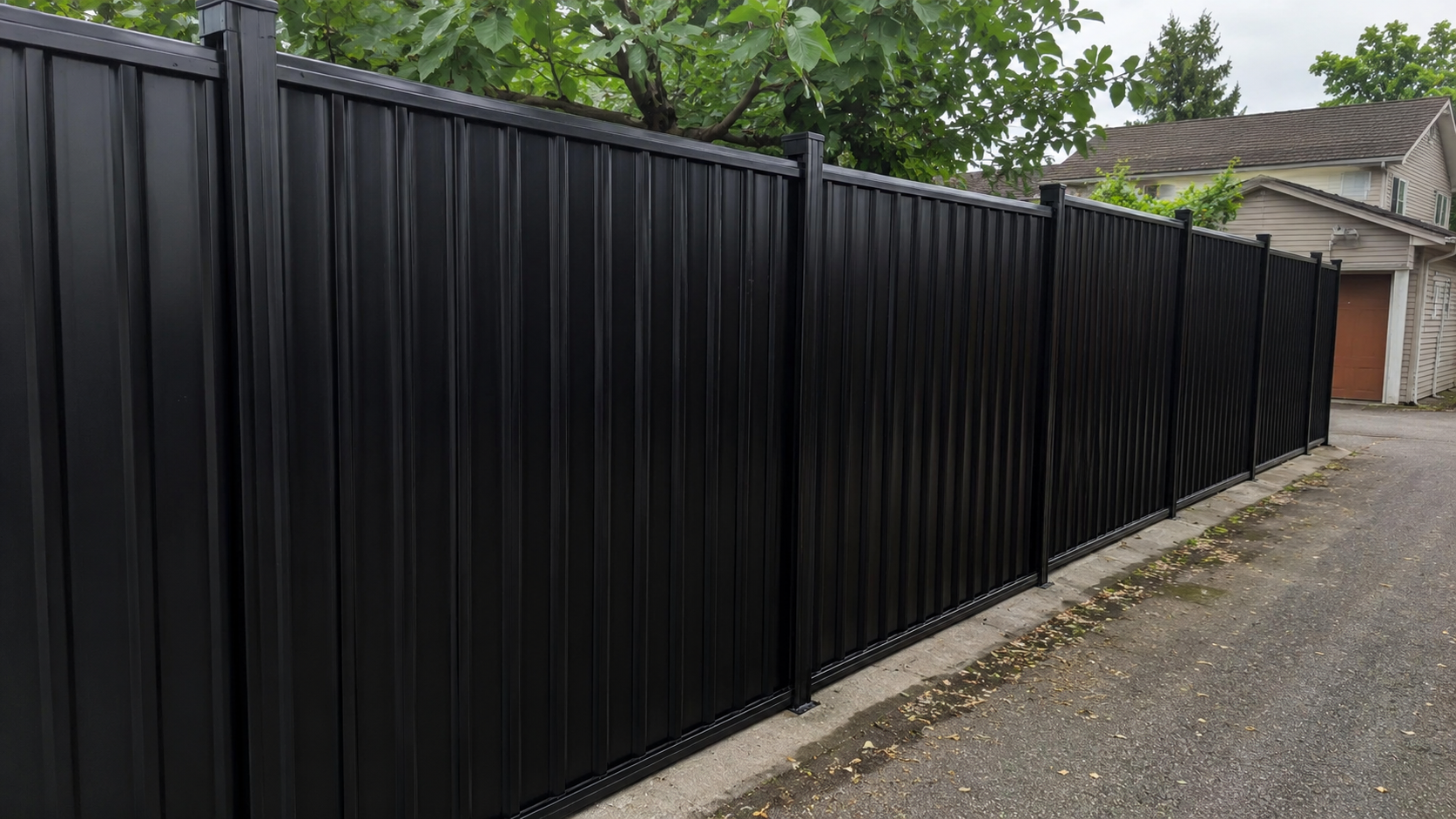 Metal Fencing project by Glyco Landscaping